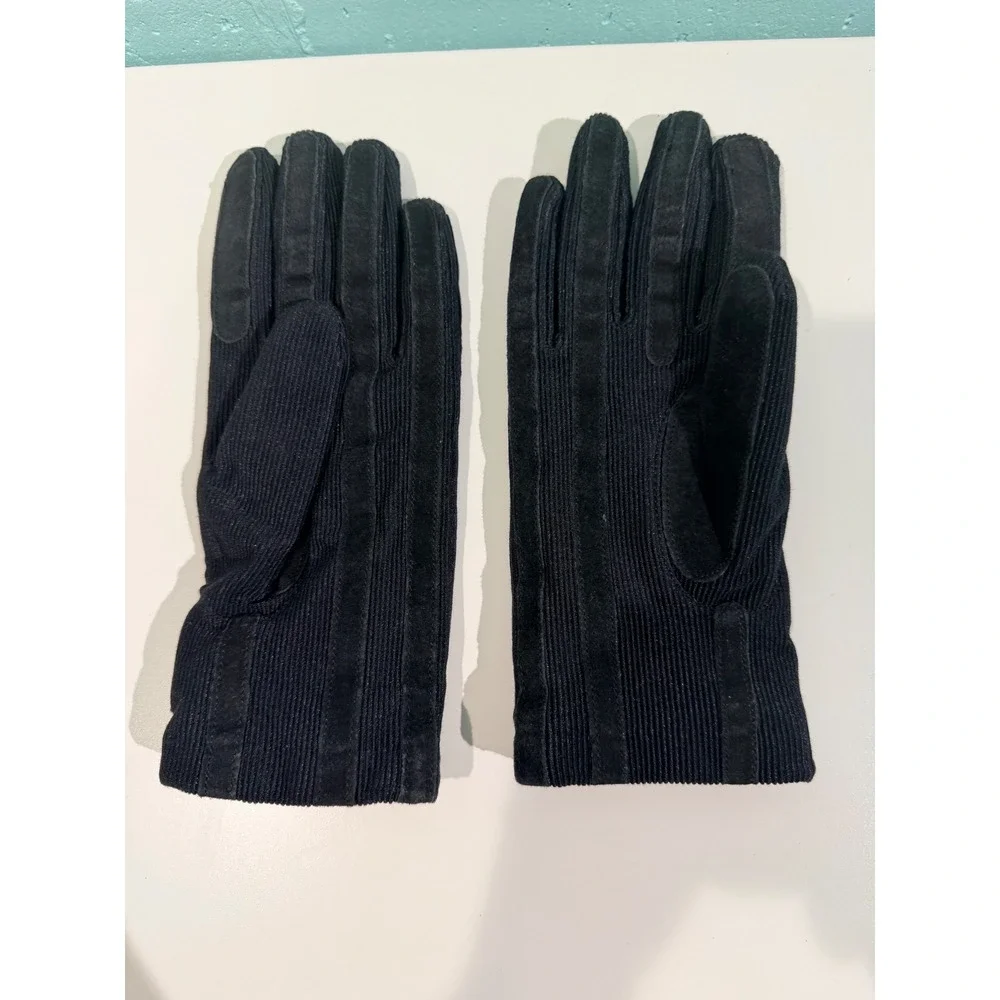 Isotoner Womens Black Spandex Faux Suede Chevron Striped Gloves Size Large